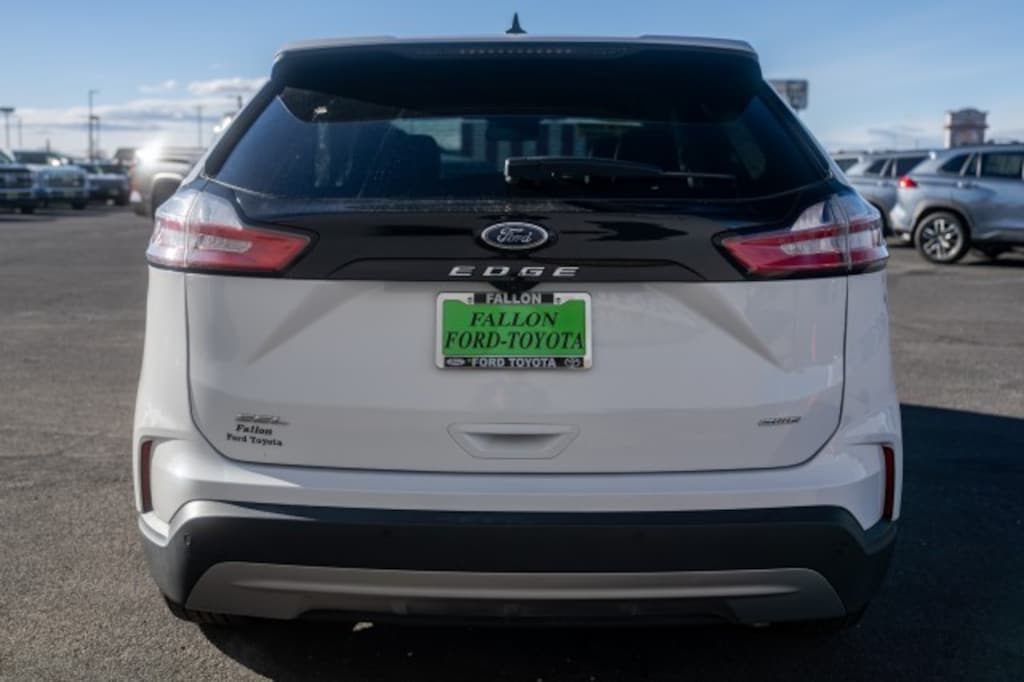 Used 2024 Ford Edge SEL AWD