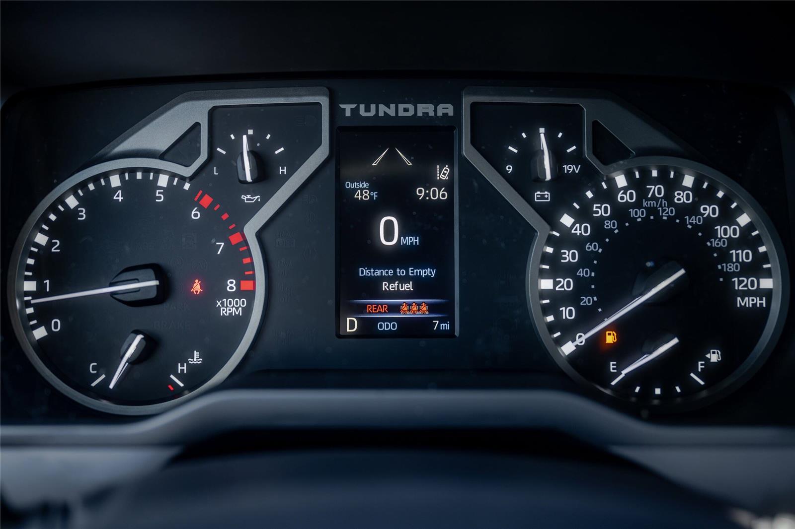 2026 Toyota Tundra SR5 - Photo 15