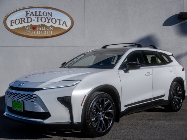 2025 Toyota Crown Signia Limited's photo