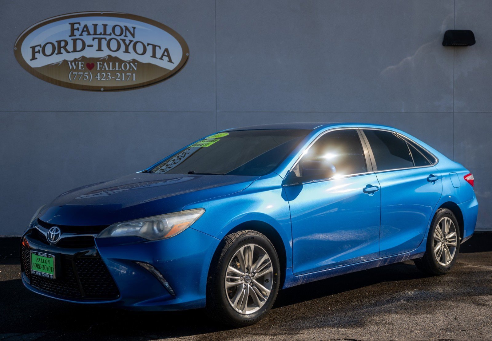 2017 Toyota Camry SE