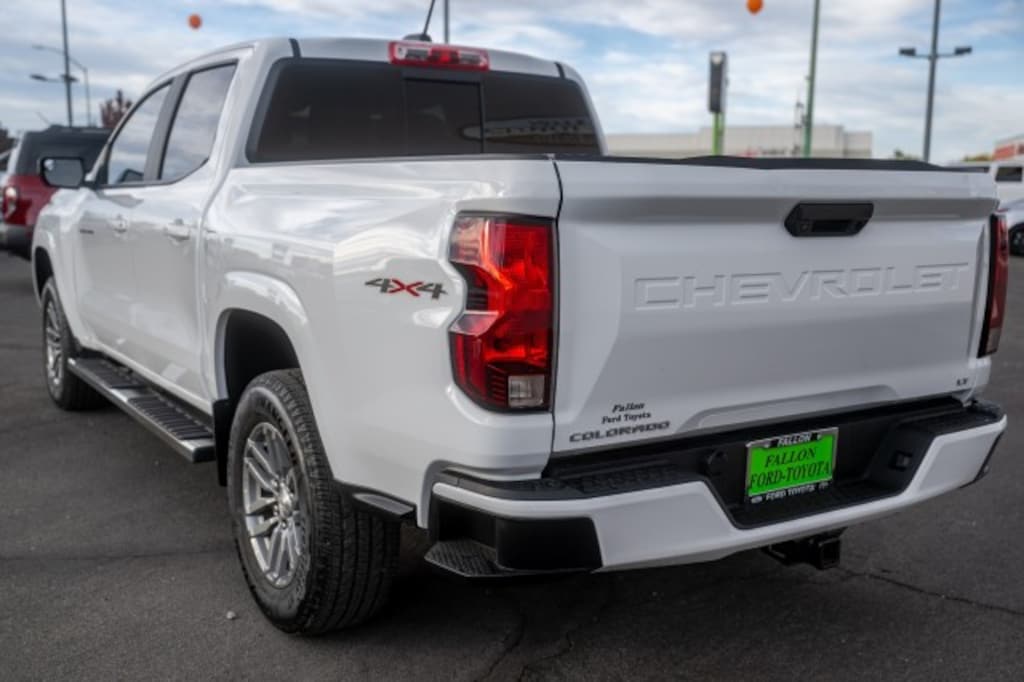 Used 2023 Chevrolet Colorado 4WD LT Pickup Truck