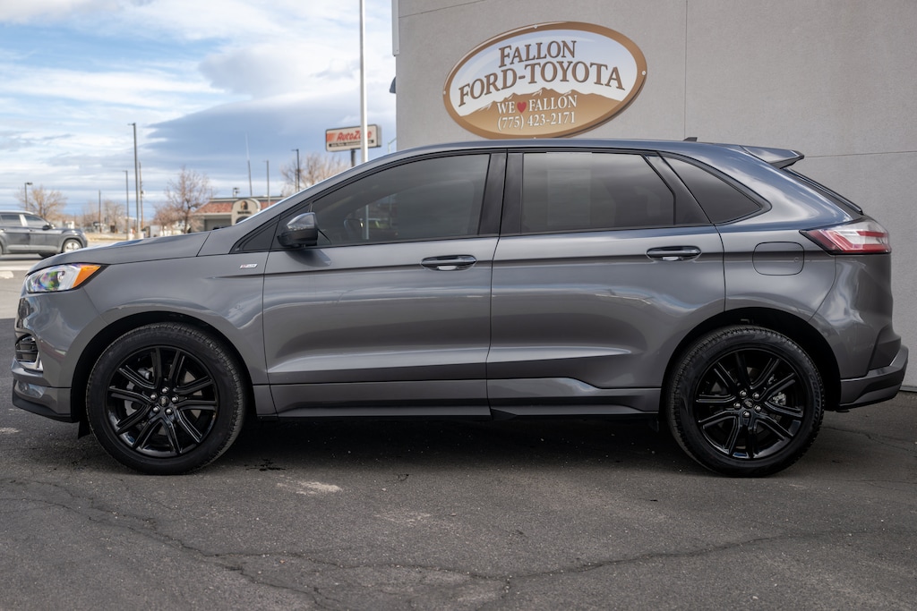 Used 2024 Ford Edge SEL AWD