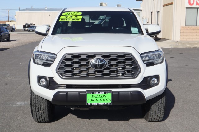 Used 2022 Toyota Tacoma TRD Off Road with VIN 3TMCZ5AN8NM529470 for sale in Fallon, NV