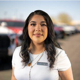 Staff member Alexis Peru from ID_6e89b4