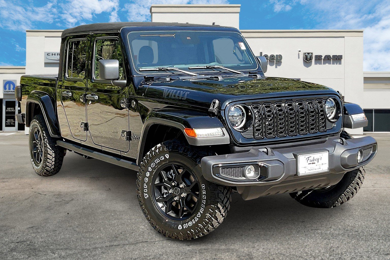 2025 Jeep Gladiator Willys photo 2