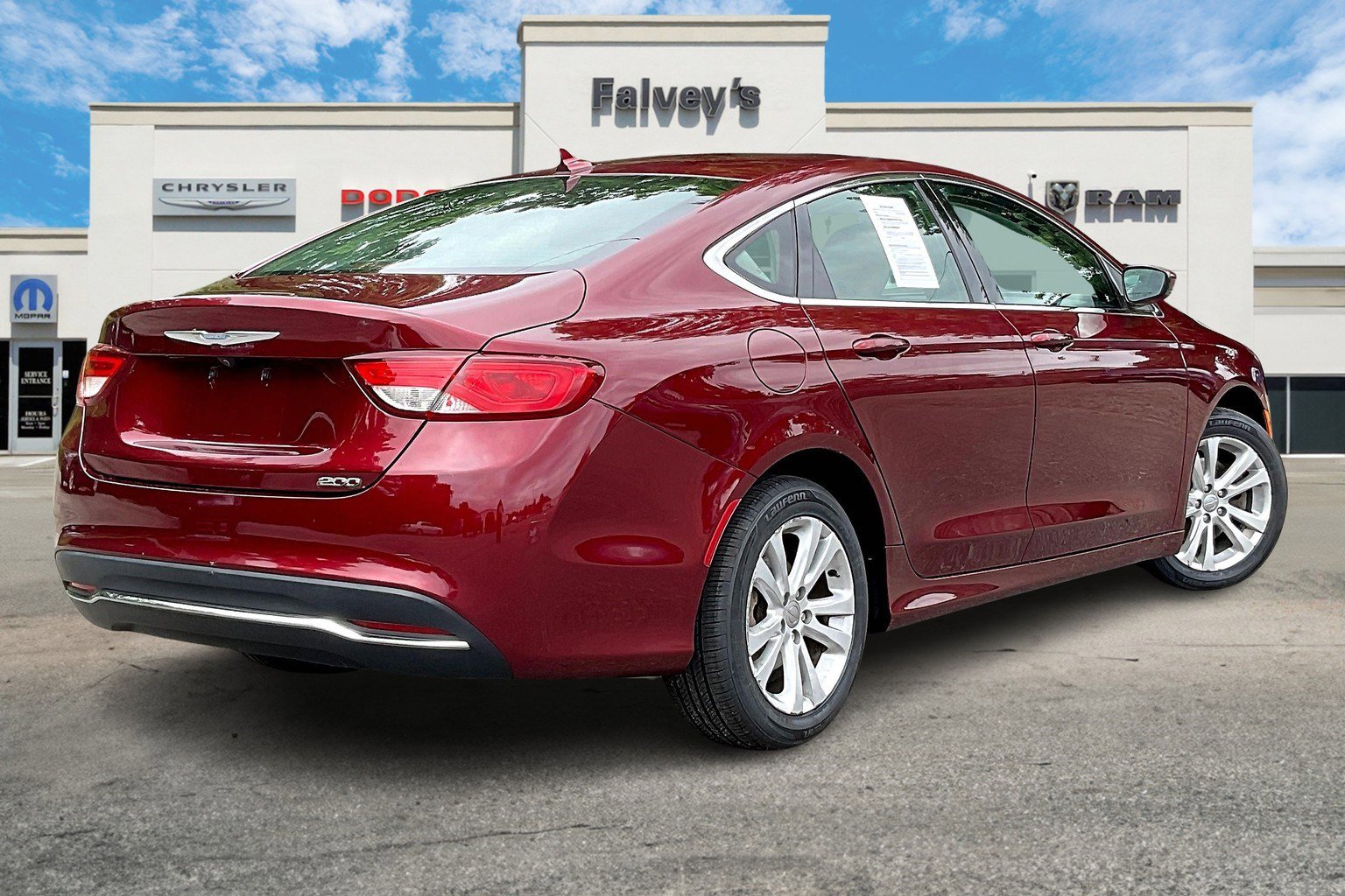 Used 2016 Chrysler 200 Limited with VIN 1C3CCCAB0GN125524 for sale in Norwich, CT