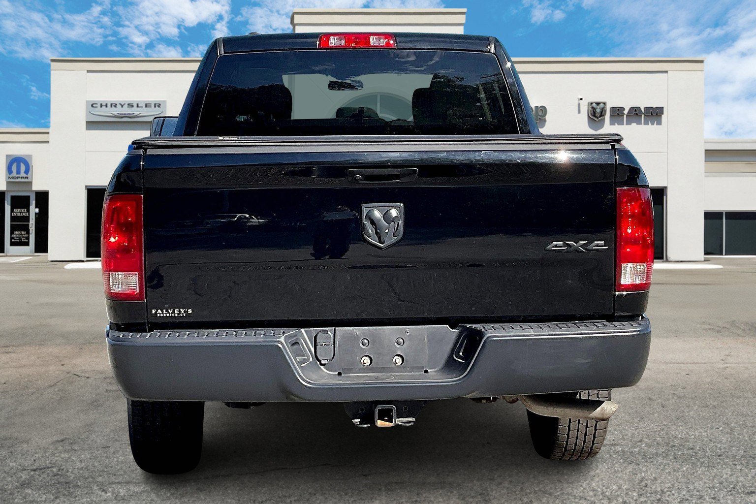 2023 Ram 1500 Classic Tradesman photo 4