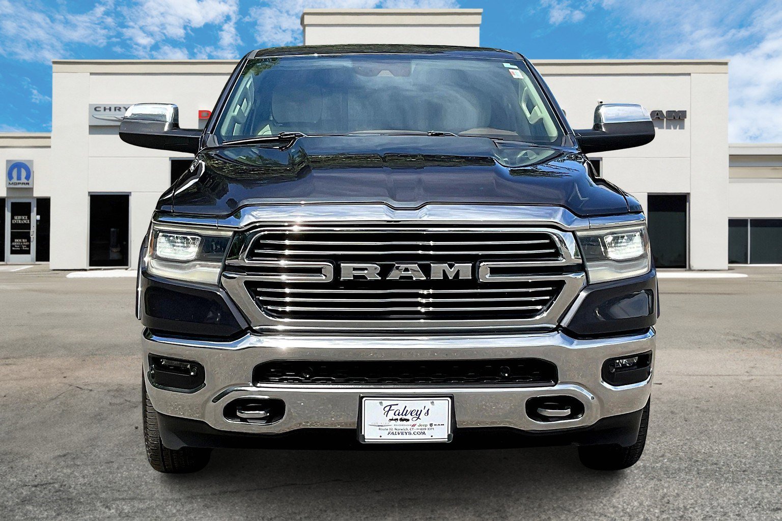 2021 Ram 1500 Laramie photo 3