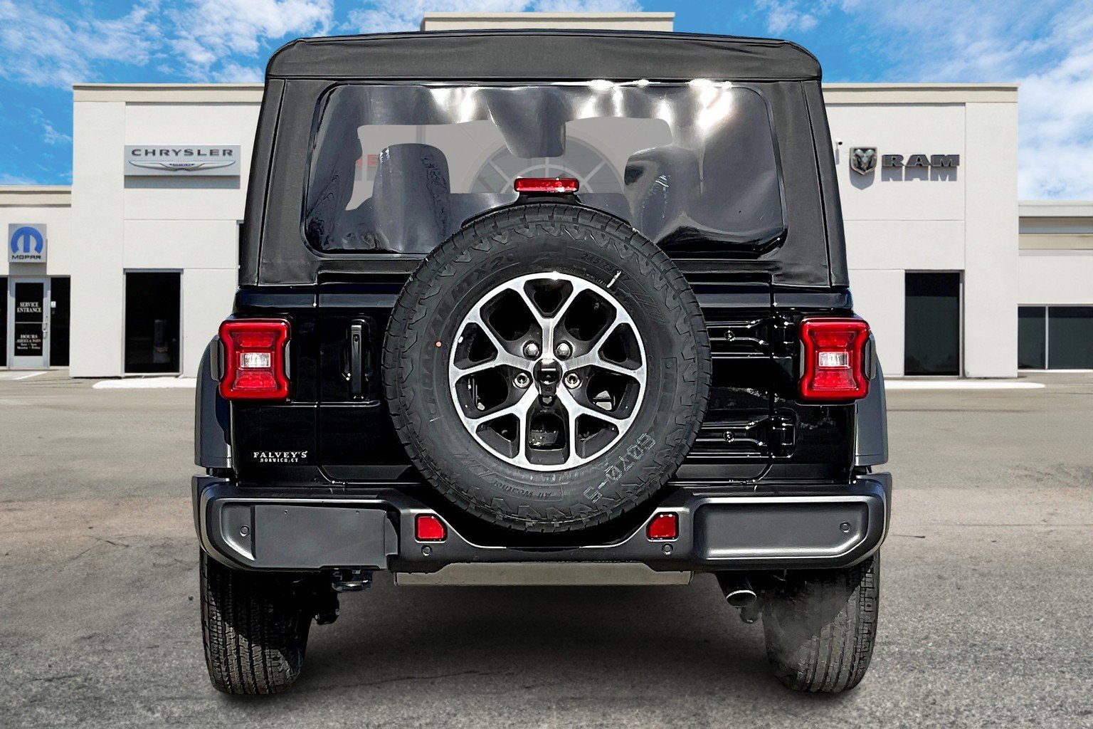 2025 Jeep Wrangler Two-Door Sport S photo 4