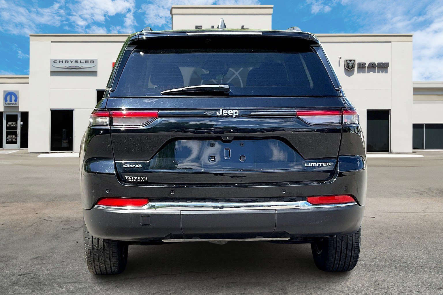 2022 Jeep Grand Cherokee Limited photo 4