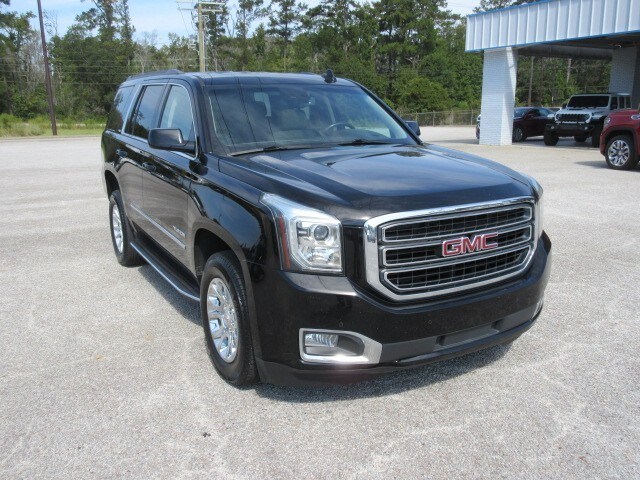 2019 Gmc Yukon SLT photo 2