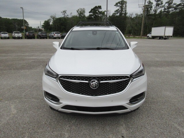 2021 Buick Enclave Avenir photo 2