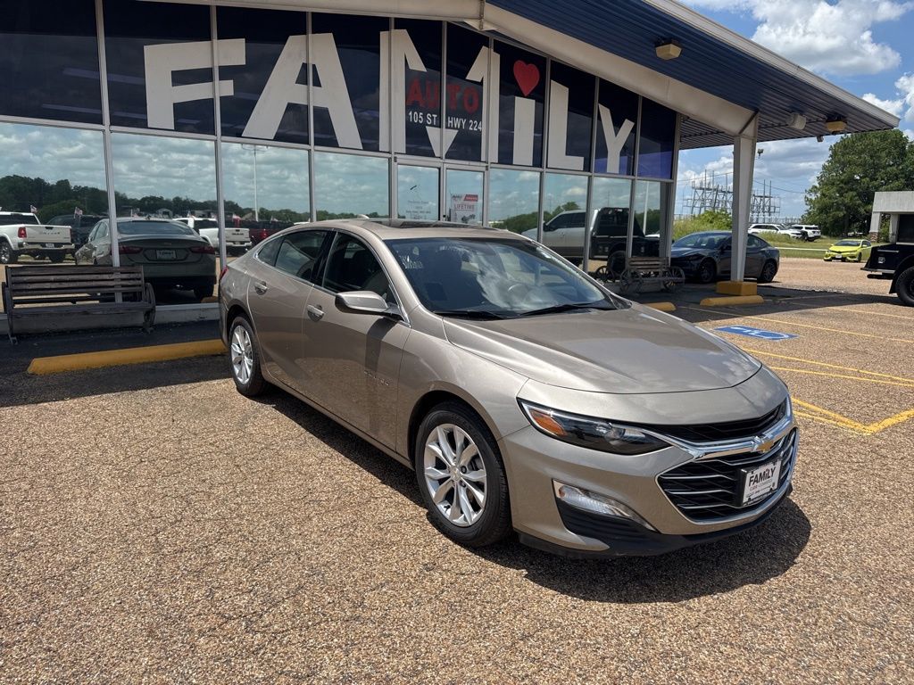 2024 Chevrolet Malibu 1LT's photo