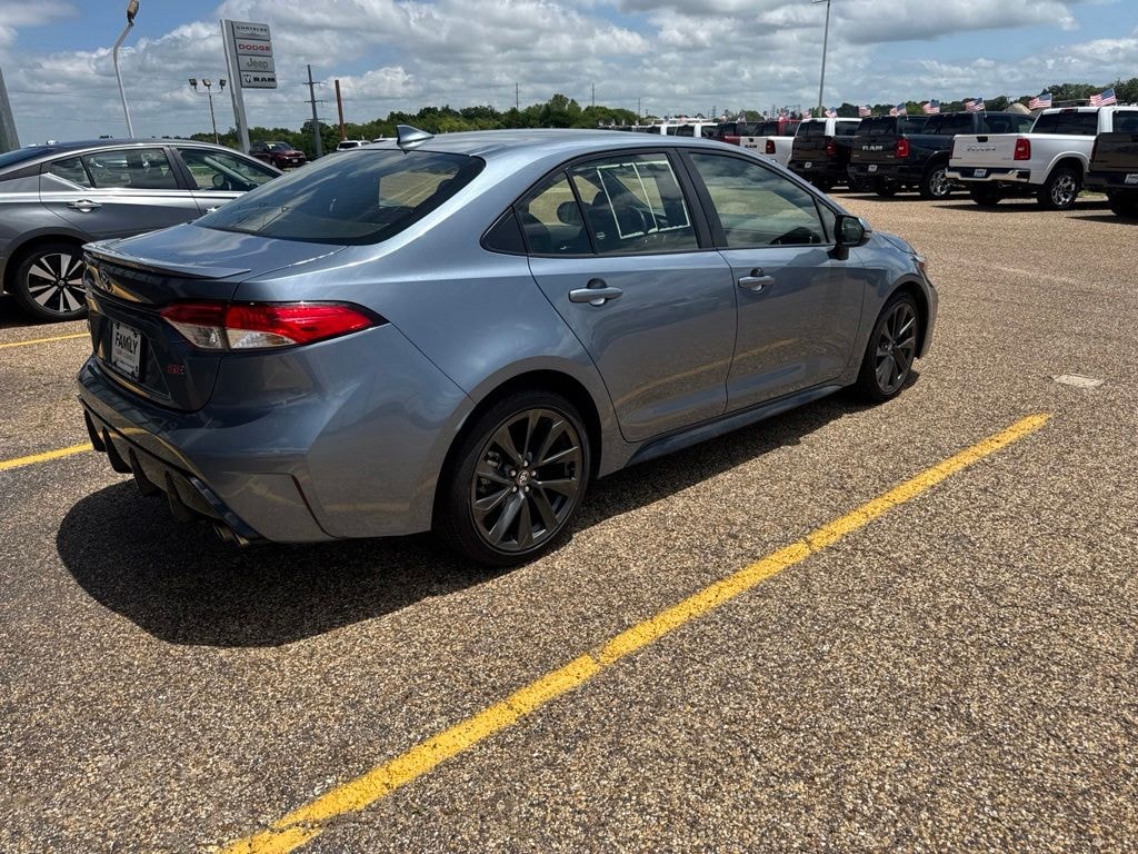 Used 2024 Toyota Corolla SE Sedan