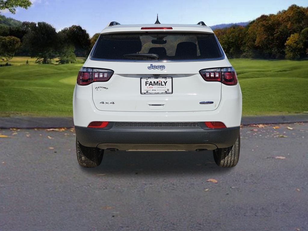 New 2026 Jeep Compass Latitude Sport Utility