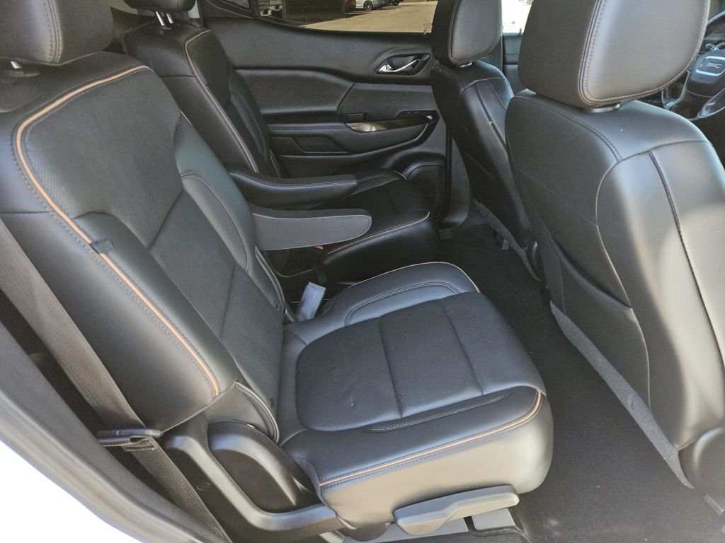 2022 GMC Acadia AT4 - Photo 35