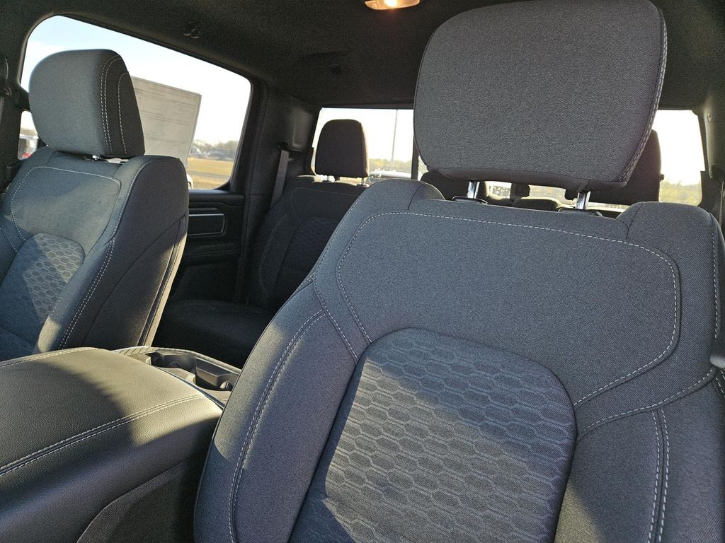 2026 RAM 1500 Big Horn/Lone Star - Photo 23
