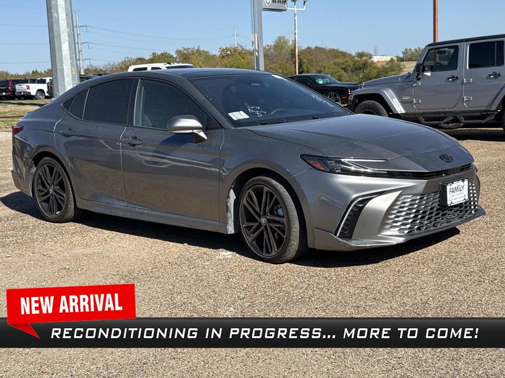 2025 Toyota Camry XSE's photo