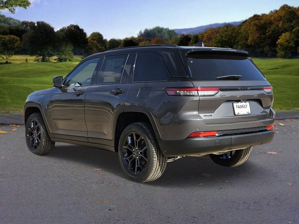 New 2025 Jeep Grand Cherokee Limited Sport Utility
