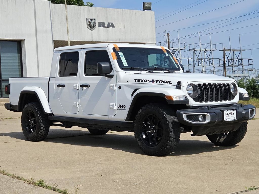 2024 Jeep Gladiator Texas Trail Auto's photo