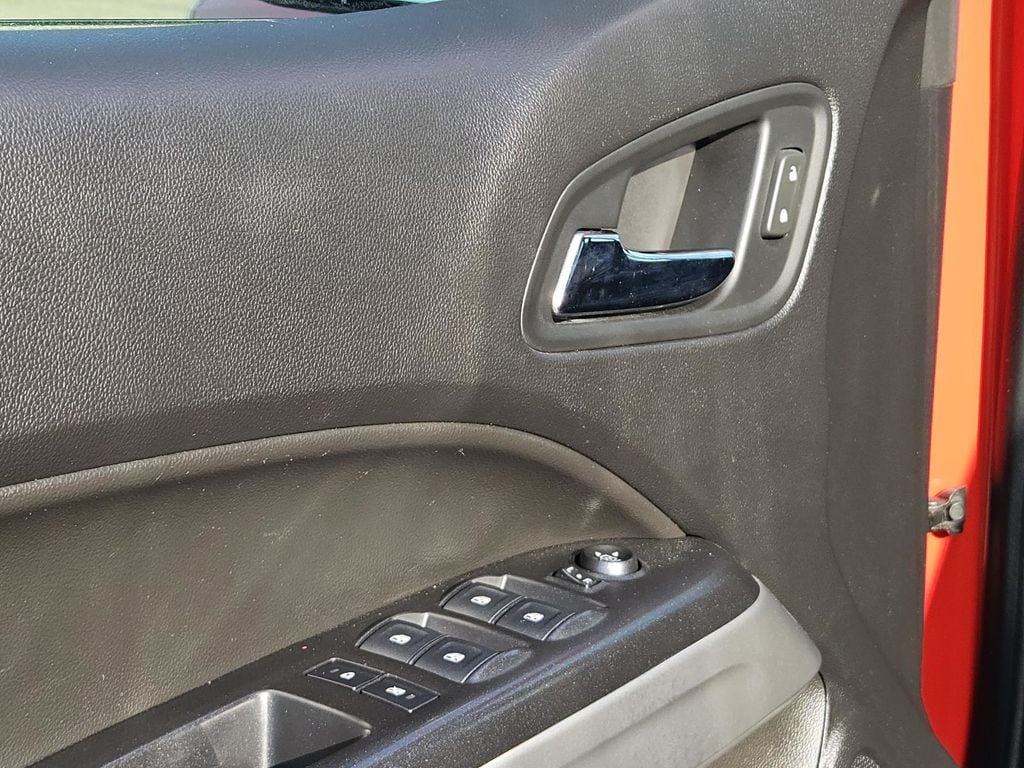 2019 Chevrolet Colorado ZR2 - Photo 26