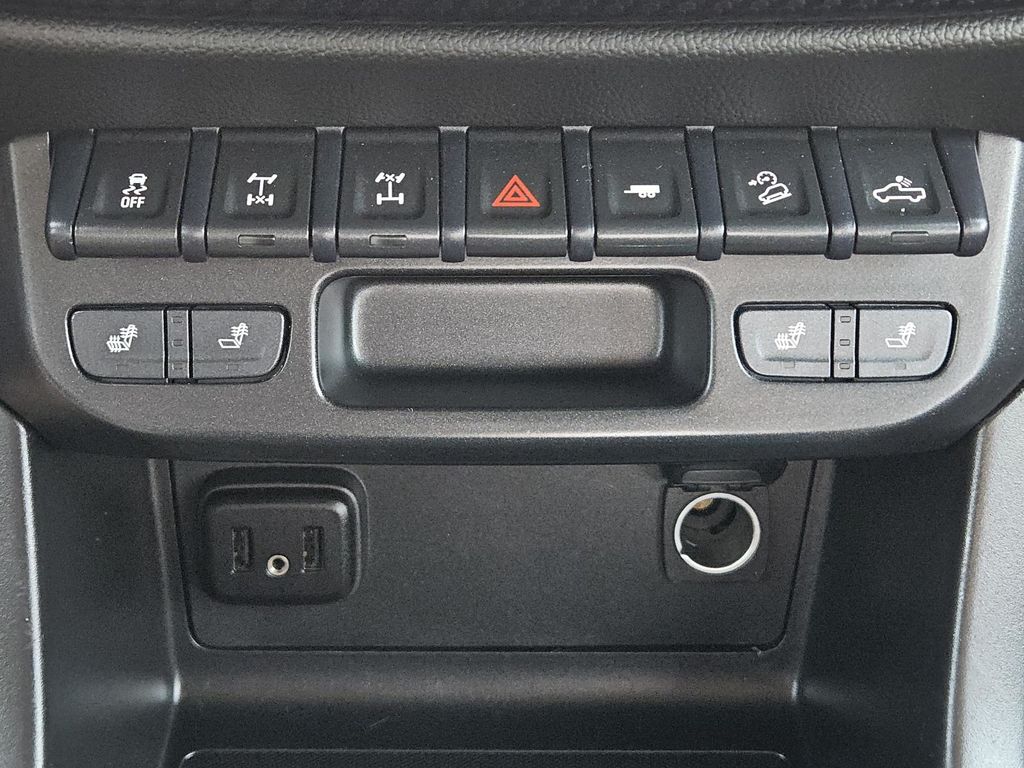 2019 Chevrolet Colorado ZR2 - Photo 17