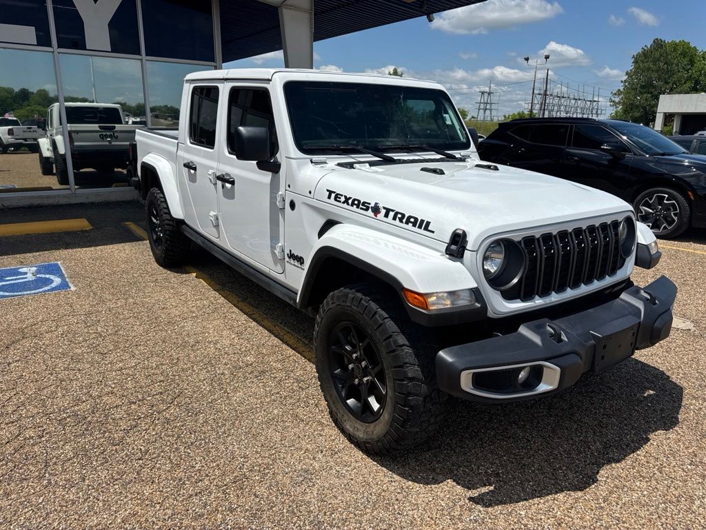 2024 Jeep Gladiator Texas Trail Auto's photo
