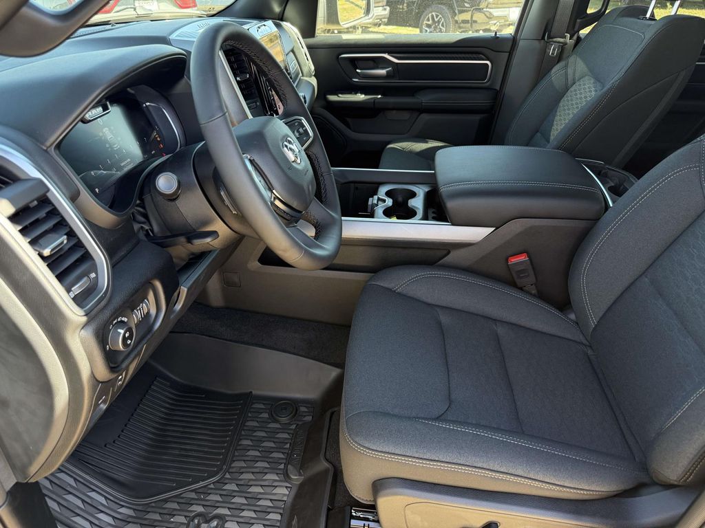 2026 RAM 1500 Big Horn/Lone Star - Photo 17