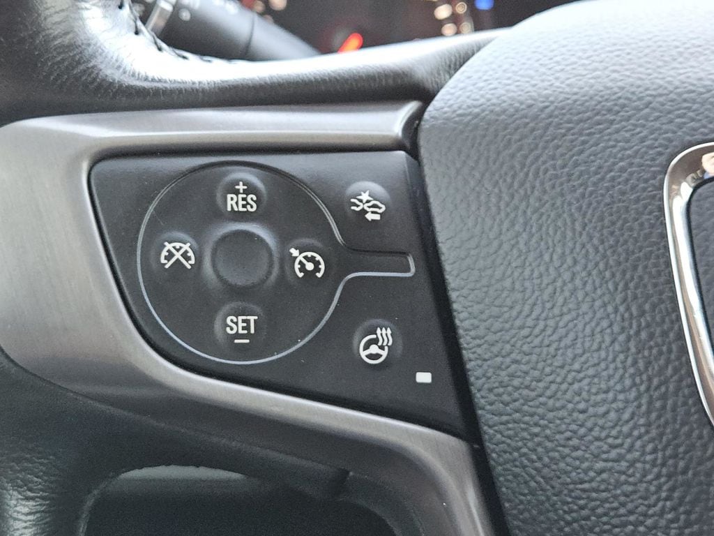 2022 GMC Acadia AT4 - Photo 19
