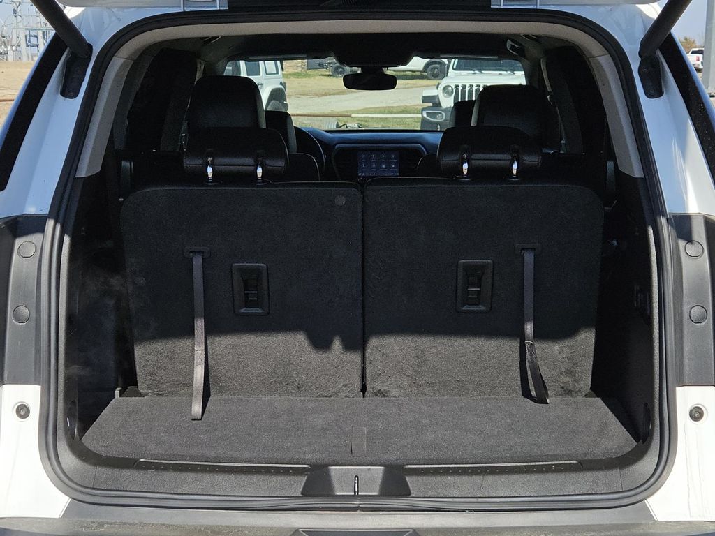 2022 GMC Acadia AT4 - Photo 9