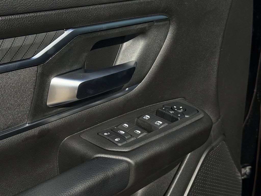 2026 RAM 1500 Big Horn/Lone Star - Photo 20