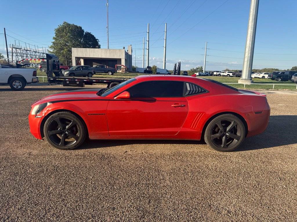Used 2013 Chevrolet Camaro 2LT with VIN 2G1FC1E34D9120981 for sale in White Oak, TX