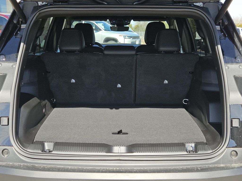 2026 Jeep Cherokee Limited - Photo 9