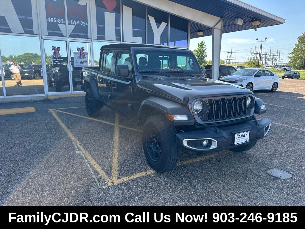 2024 Jeep Gladiator Sport's photo