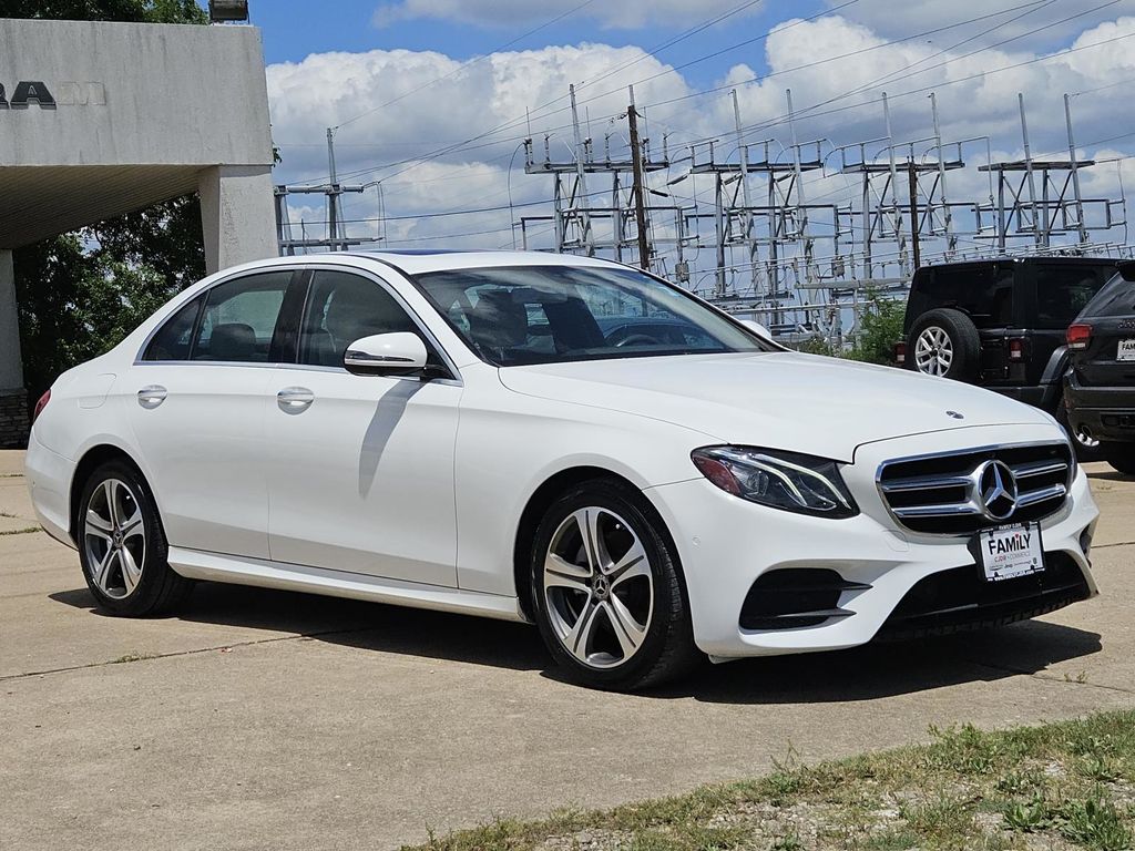 2019 Mercedes-Benz E-Class E300 4MATIC's photo