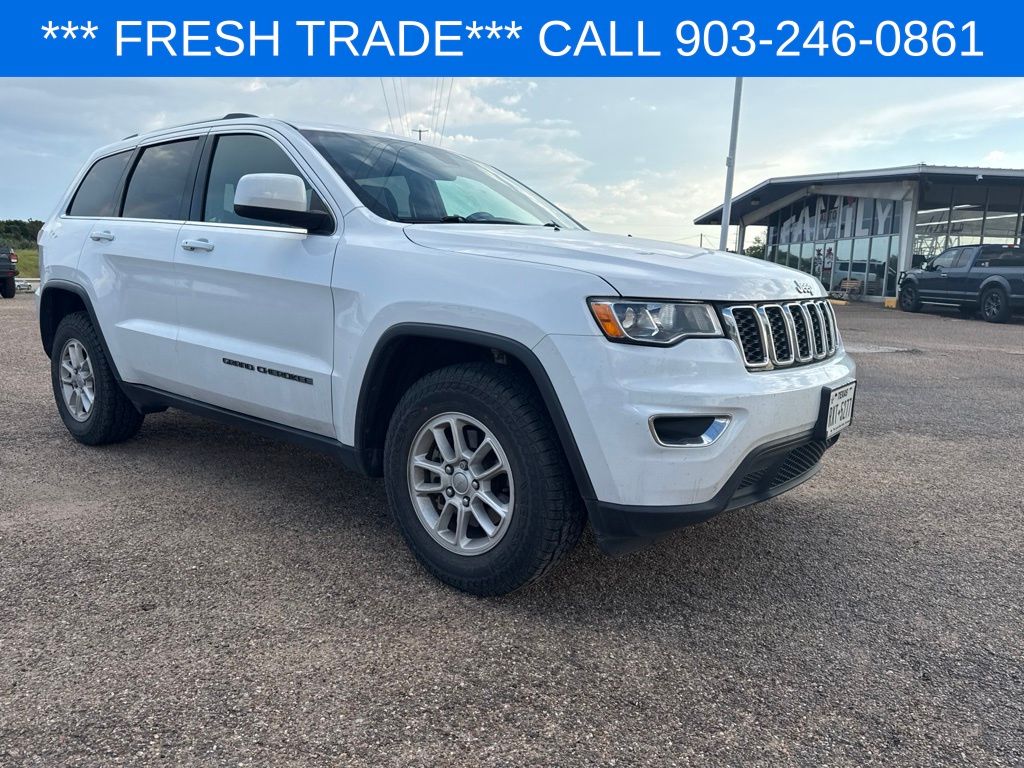 Used 2019 Jeep Grand Cherokee Laredo E with VIN 1C4RJEAG1KC857586 for sale in Corsicana, TX