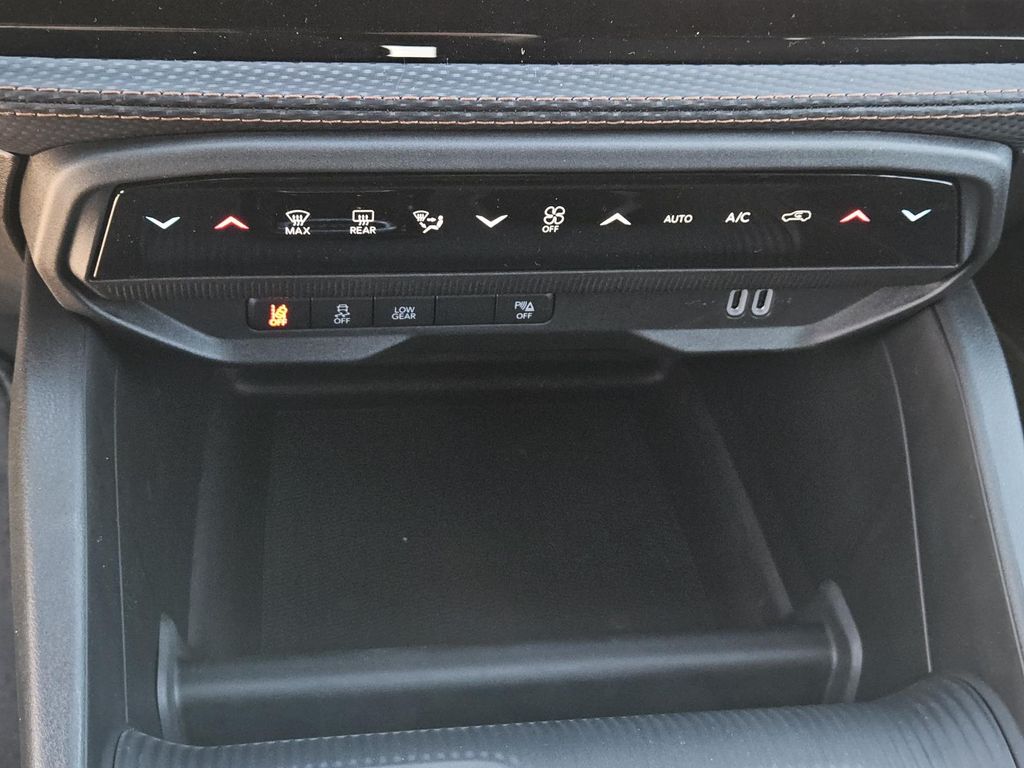 2026 Jeep Cherokee Limited - Photo 15
