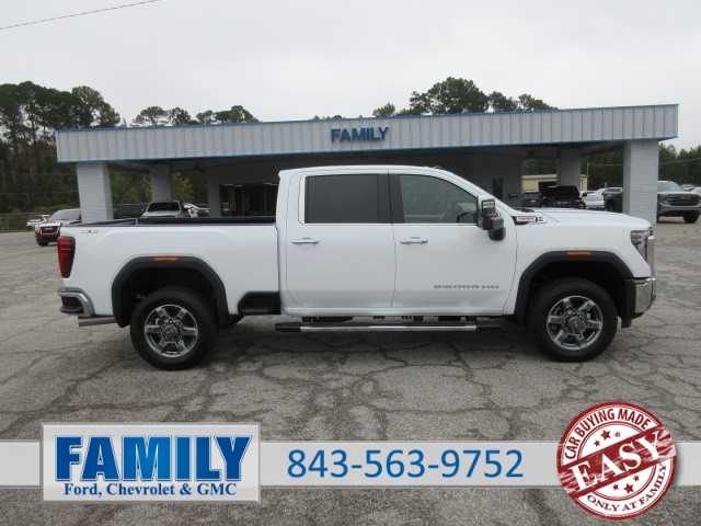 2026 GMC Sierra 2500HD SLT's photo