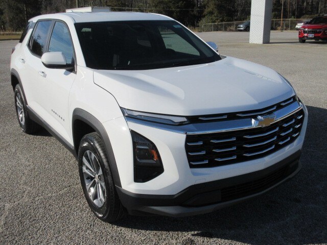 2026 Chevrolet Equinox LT photo 4