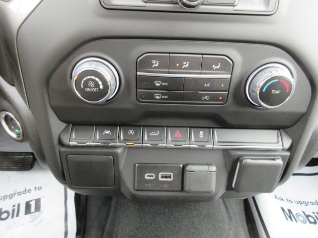 2025 Chevrolet Silverado 1500 Custom - Photo 19