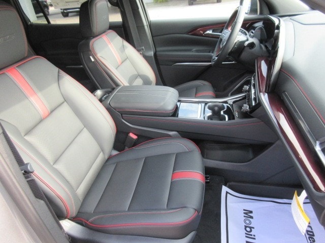 2027 Chevrolet Traverse RS - Photo 13