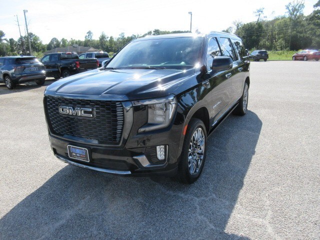 2023 Gmc Yukon XL Denali Ultimate photo 2