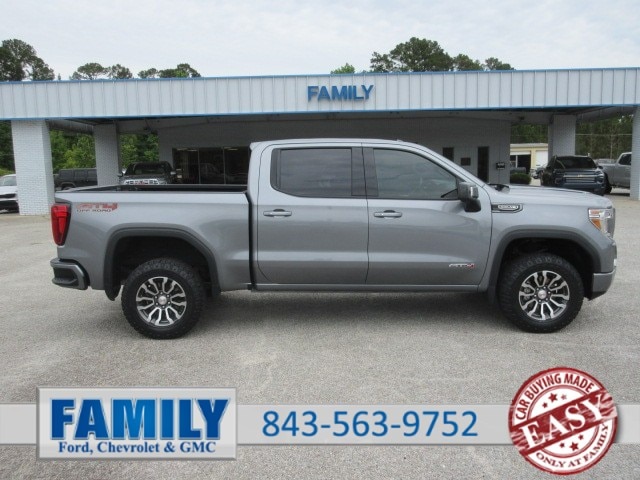 2021 GMC Sierra 4WD Crew Cab Short Box AT4's photo