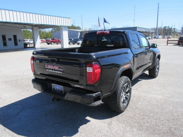 2025 Gmc Canyon AT4 photo 4