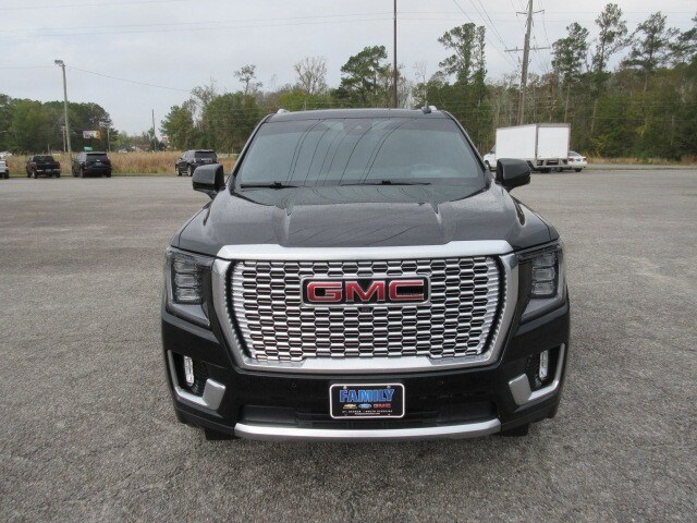 2023 Gmc Yukon XL Denali photo 3
