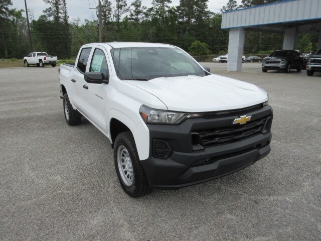 2025 Chevrolet Colorado LT photo 4
