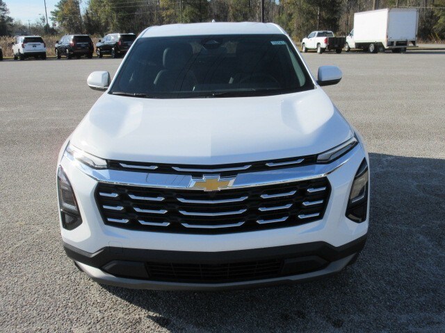 2026 Chevrolet Equinox LT photo 3