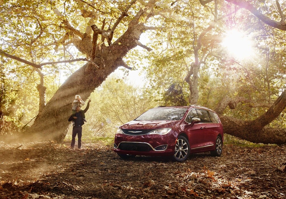 2019 Chrysler Pacifica exterior