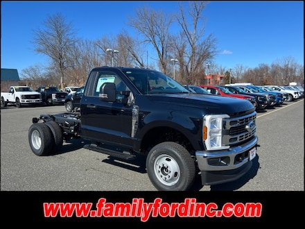 2024 Ford Super Duty F-350 DRW XL TRUCK