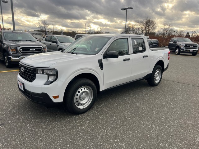 2025 Ford Maverick XL photo 3